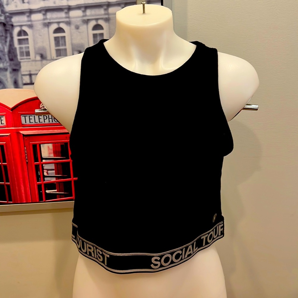 NWT Social Tourist by Hollister